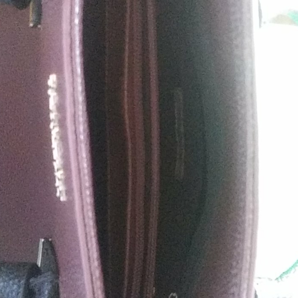 Handbag - Picture 4 of 5